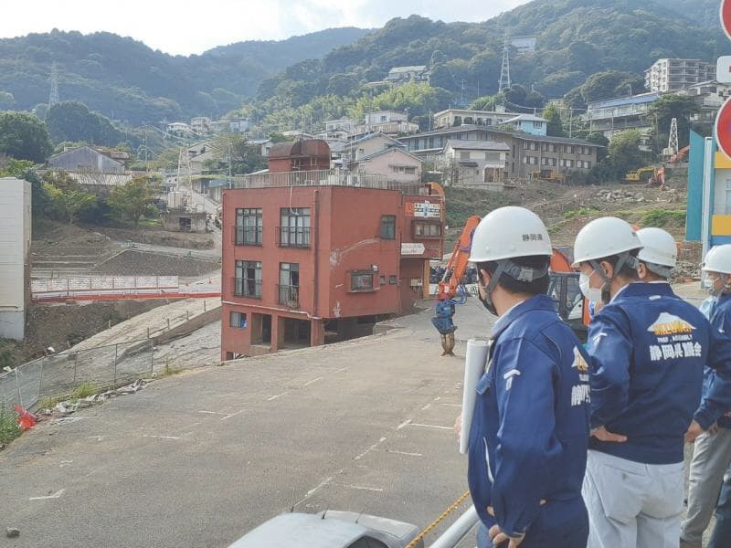 県議会建設委員会「熱海市伊豆山地区」視察